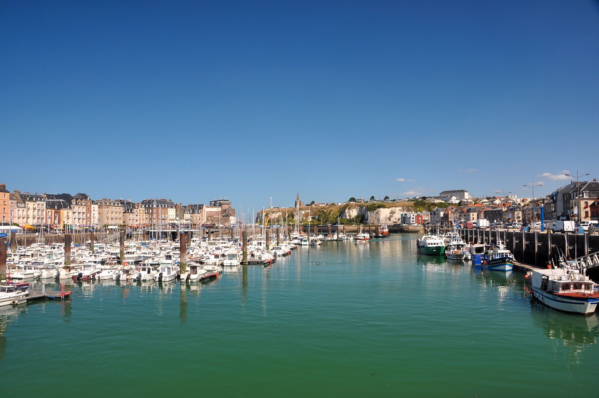 Dieppe (Photo license: CC BY-SA 2.0)